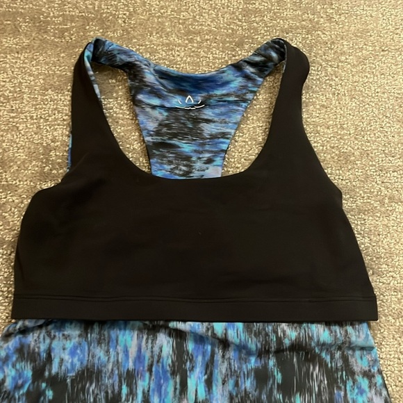 Beyond Yoga Razor Back Tank Size Small - Picture 7 of 7